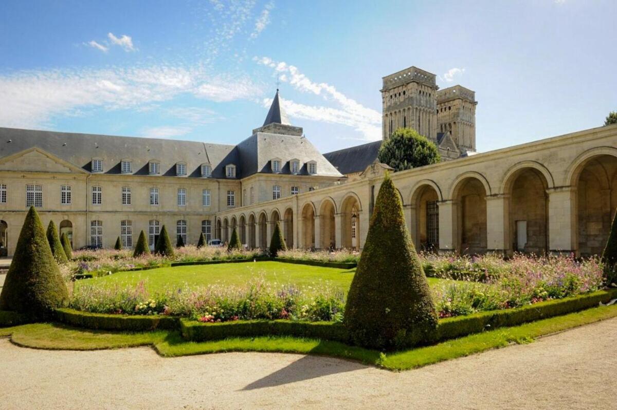 Charmant Appartement Proche De L'Abbaye-Aux-Dames Caen Dış mekan fotoğraf
