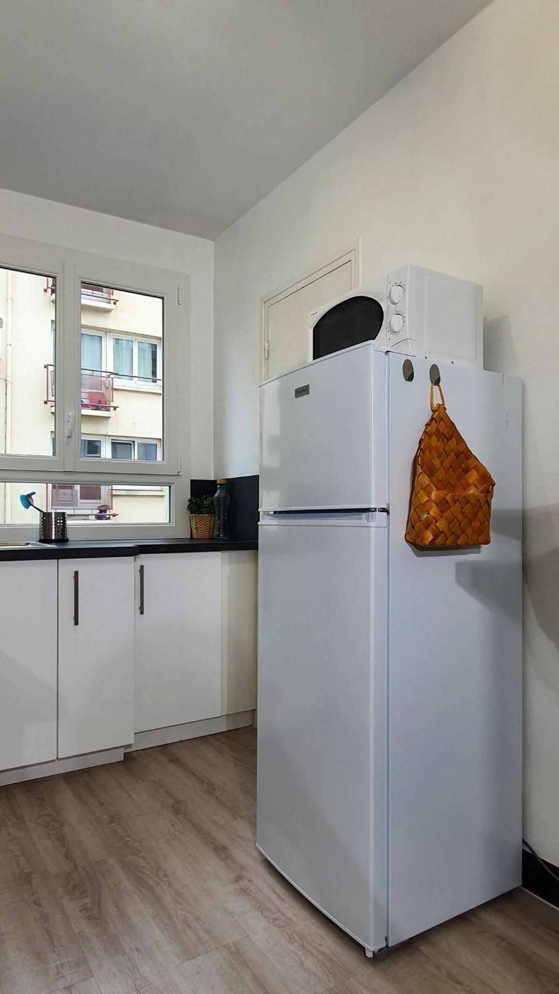 Charmant Appartement Proche De L'Abbaye-Aux-Dames Caen Dış mekan fotoğraf